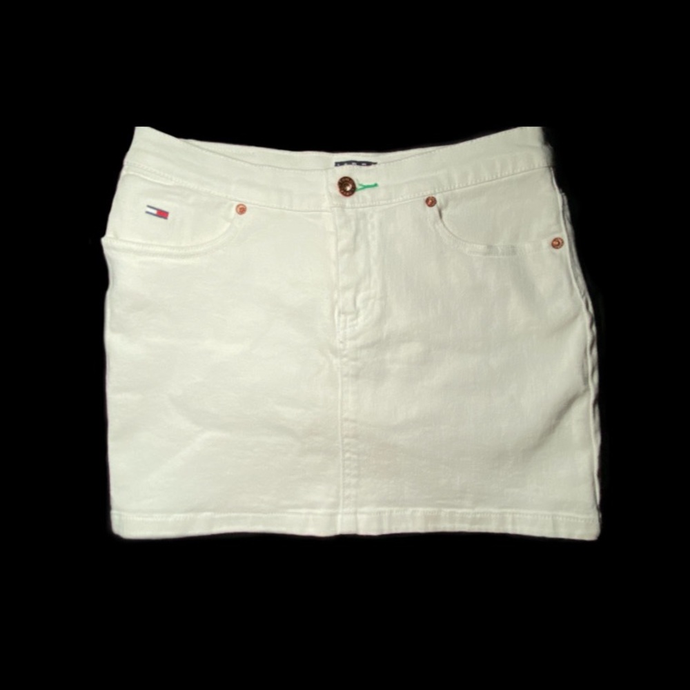 Authentic Tommy Hilfiger skirt